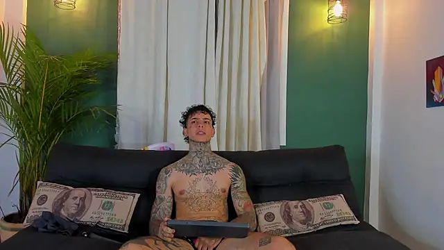 Aron ford online show from 04-04-26, 01:37