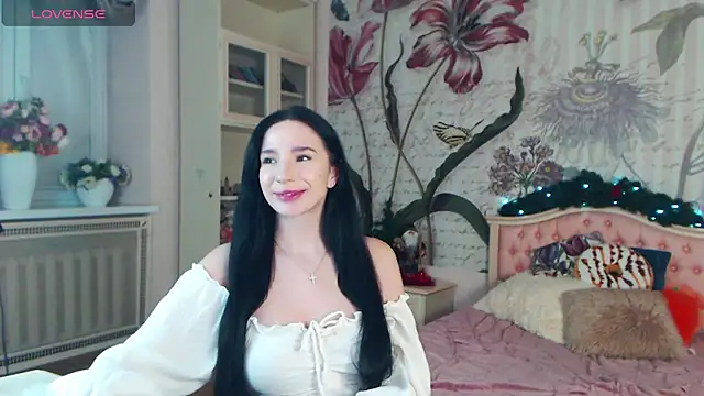 Snapshot of AliciaBow chatting on 01-14-25, 02:11 AliciaBow online show from 01-14-25, 02:11