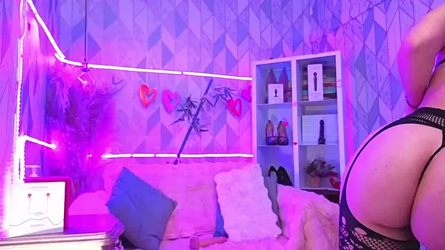 AsheyBaker online show from 04-22-26, 10:28