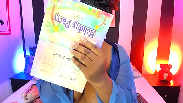 Snapshot of YeminaLeman chatting on 02-12-25, 09:22 YeminaLeman online show from 02-12-25, 09:22
