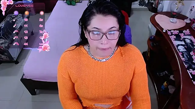 lufek23 online show from 03-02-25, 10:16