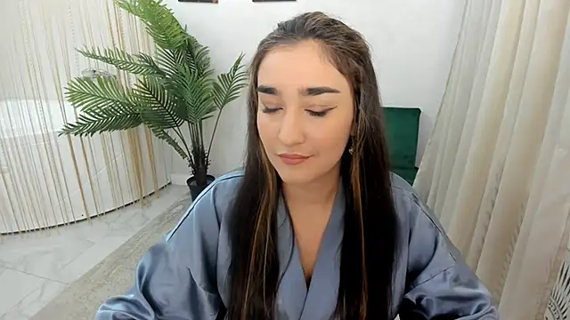 GoldenHeart 1 online show from 04-23-26, 11:42