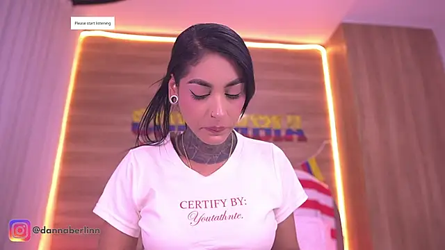 danna berlin  online show from 07-05-26, 07:21