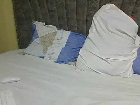 Snapshot of Dizzydose chatting on 02-03-26, 07:41 Dizzydose online show from 02-03-26, 07:41