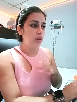 Latina sexy1 online show from 03-07-25, 12:48