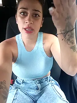 Latina sexy1 online show from 03-08-25, 02:08
