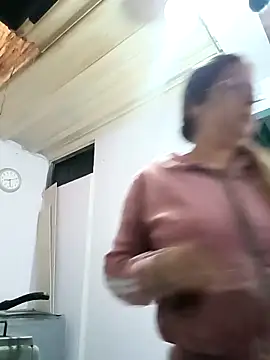 Latina sexy1 online show from 03-12-25, 01:19