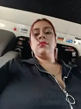 Latina sexy1 online show from 06-26-26, 02:32