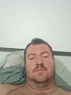 BeautifulPenis2002 online show from 08-01-26, 09:57