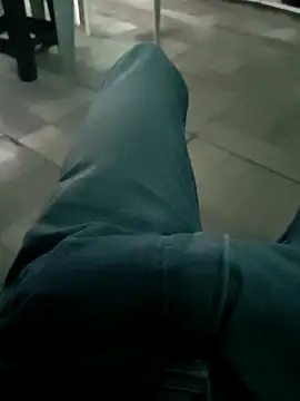 Snapshot of N-lS chatting on 03-20-26, 02:22 N-lS online show from 03-20-26, 02:22