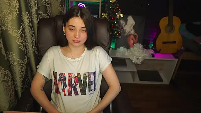 delicatedBailey online show from 01-20-25, 04:54