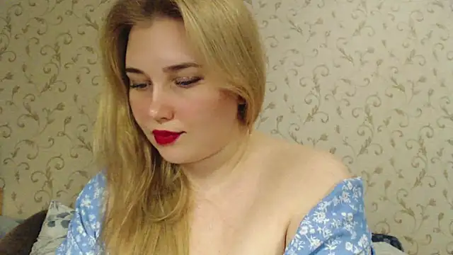 mmmPinUpGirl online show from 03-02-25, 10:48