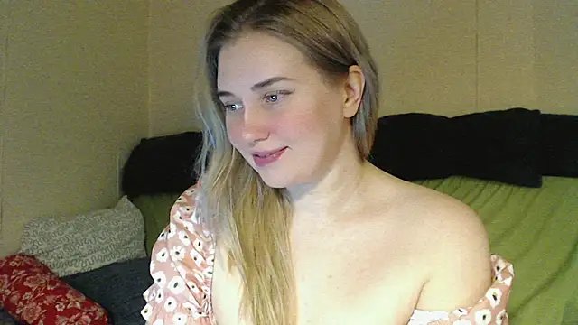 mmmPinUpGirl online show from 02-04-26, 03:01