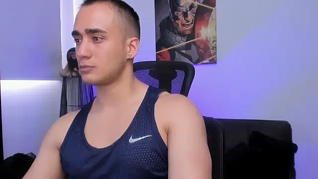 Snapshot of AlexRivera6 chatting on 12-17-24, 04:53 AlexRivera6 online show from 12-17-24, 04:53