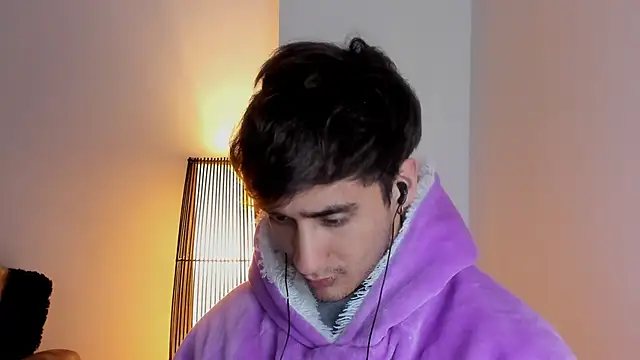 Snapshot of AlexRivera6 chatting on 11-22-25, 12:20 AlexRivera6 online show from 11-22-25, 12:20