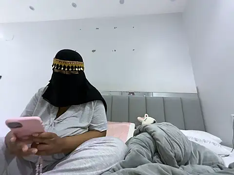 Snapshot of Submissive_Arab chatting on 02-08-25, 08:32 Submissive Arab online show from 02-08-25, 08:32