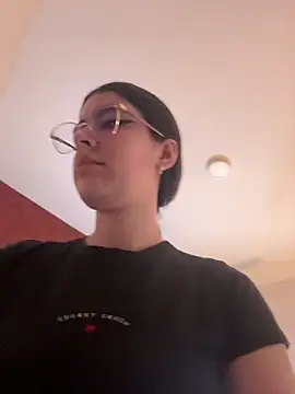  Niah  online show from 03-05-26, 08:27