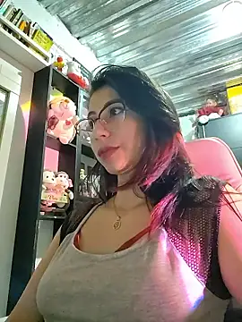 kateeen18 online show from 01-12-26, 03:56