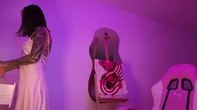 goddess vee  online show from 02-12-26, 03:56