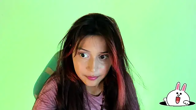 Snapshot of Little_Lisy chatting on 02-17-25, 12:54 Little Lisy online show from 02-17-25, 12:54