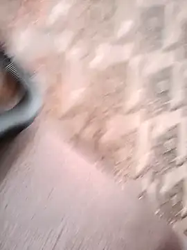 LeilaSaint online show from 10-24-25, 07:05