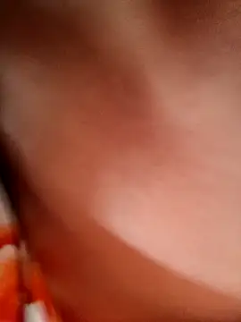 Snapshot of LeilaSaint chatting on 06-08-26, 07:20 LeilaSaint online show from 06-08-26, 07:20