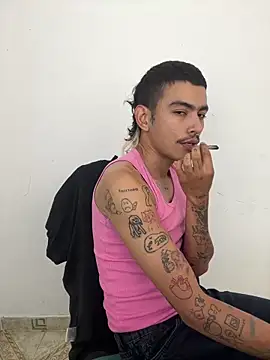 sorry-mom69 online show from 04-21-26, 07:28