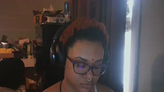 nickytheehawtie online show from 02-06-26, 06:22