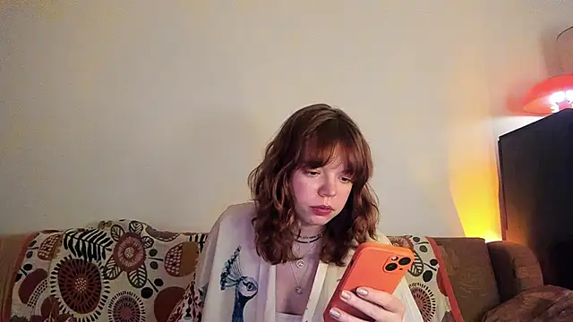 Snapshot of ClancyMorissey chatting on 01-09-25, 08:44 ClancyMorissey online show from 01-09-25, 08:44