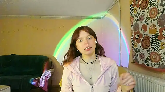 Snapshot of ClancyMorissey chatting on 02-05-25, 09:07 ClancyMorissey online show from 02-05-25, 09:07