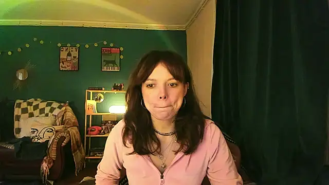 Snapshot of ClancyMorissey chatting on 10-19-25, 07:14 ClancyMorissey online show from 10-19-25, 07:14