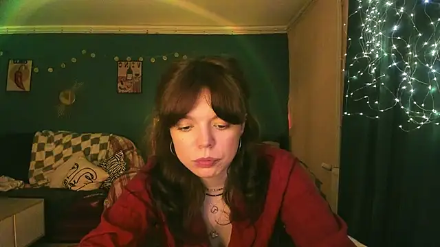 Snapshot of ClancyMorissey chatting on 05-12-26, 05:43 ClancyMorissey online show from 05-12-26, 05:43