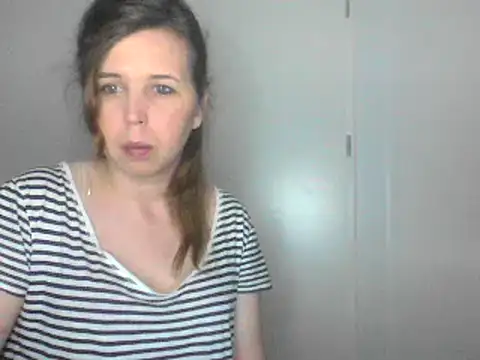 Snapshot of loveis007 chatting on 03-12-25, 11:12 loveis007 online show from 03-12-25, 11:12