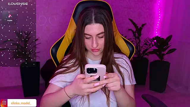 Elishka  online show from 01-19-25, 05:15