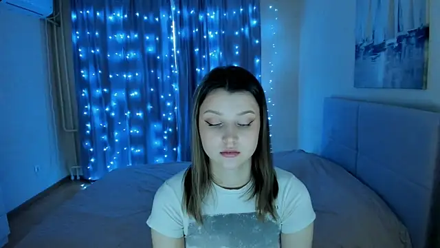 SoniNesti online show from 12-20-24, 11:54