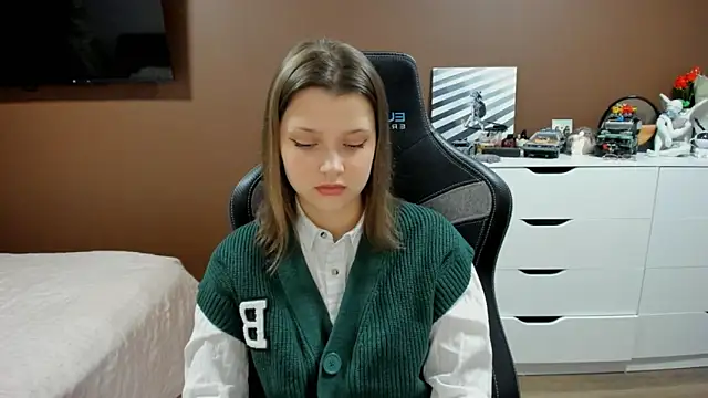 SoniNesti online show from 03-14-26, 02:22