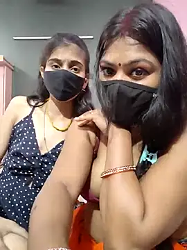 cutee  crazy online show from 04-17-26, 01:47