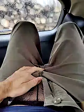 Snapshot of Boring_one chatting on 01-08-25, 10:48 Boring one online show from 01-08-25, 10:48