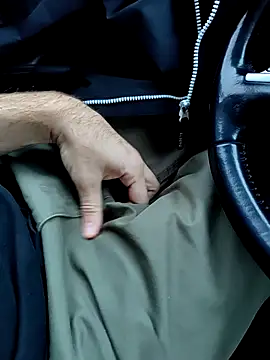 Snapshot of Boring_one chatting on 01-20-25, 07:04 Boring one online show from 01-20-25, 07:04