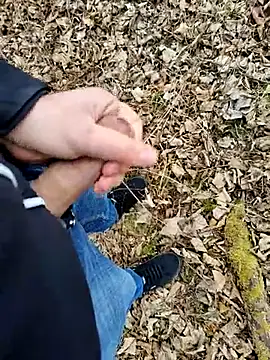 Snapshot of Boring_one chatting on 02-26-25, 02:36 Boring one online show from 02-26-25, 02:36