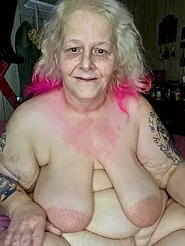 DavisDesires online show from 02-19-26, 09:00