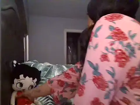 MSweetLindaParks online show from 02-15-25, 12:11