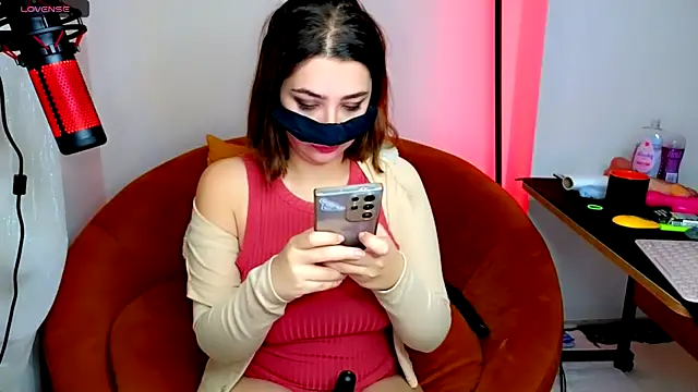  L0VE ME online show from 01-17-25, 01:46