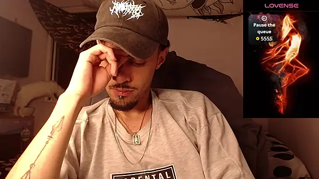 Snapshot of Apolo_S chatting on 01-10-26, 03:30 Apolo S online show from 01-10-26, 03:30