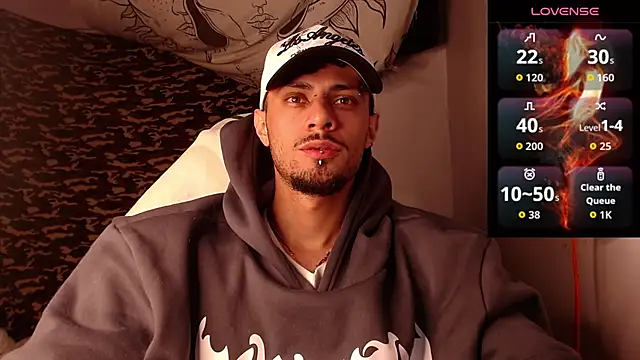 Snapshot of Apolo_S chatting on 01-12-26, 03:45 Apolo S online show from 01-12-26, 03:45