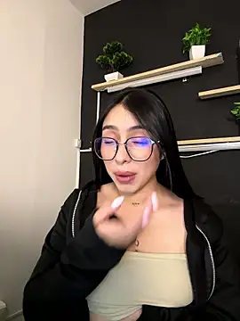 isabella jade online show from 01-08-26, 11:07