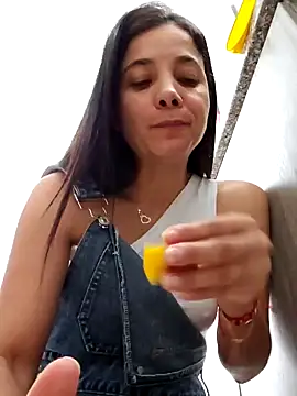 Snapshot of miaeyes chatting on 12-09-24, 03:22 miaeyes online show from 12-09-24, 03:22