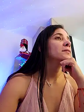 Snapshot of miaeyes chatting on 12-27-24, 02:22 miaeyes online show from 12-27-24, 02:22