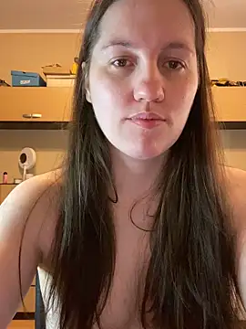 Snapshot of Nicole-Ray chatting on 03-18-25, 12:27 Nicole-Ray online show from 03-18-25, 12:27