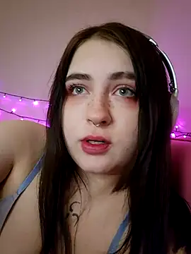 Yammy Yumi online show from 01-20-25, 12:25